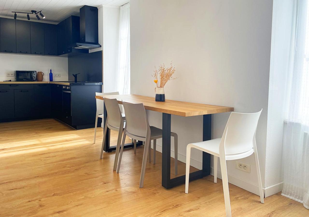 Charmant Appartement Renove Au Coeur De Concarneau Dış mekan fotoğraf